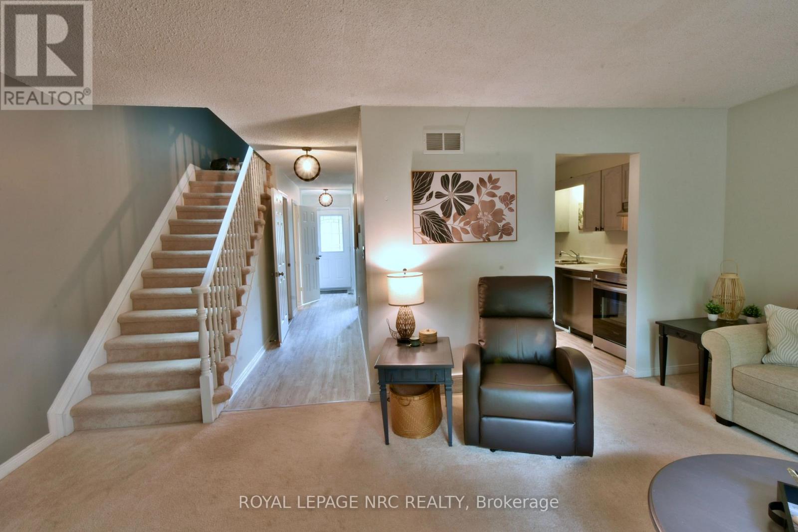 11 - 159 Canboro Road, Pelham, Ontario  L0S 1E5 - Photo 13 - X12279243