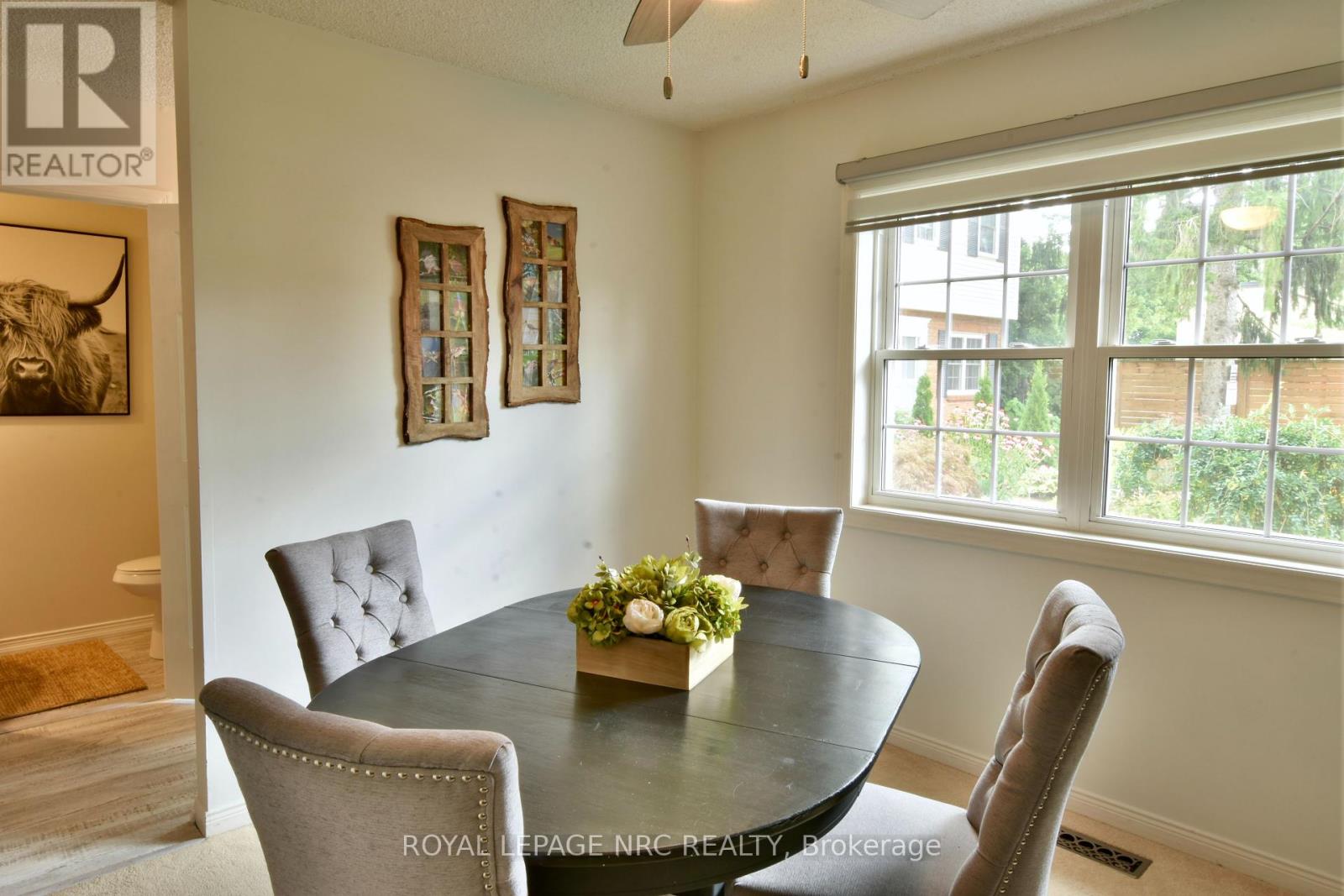 11 - 159 Canboro Road, Pelham, Ontario  L0S 1E5 - Photo 4 - X12279243