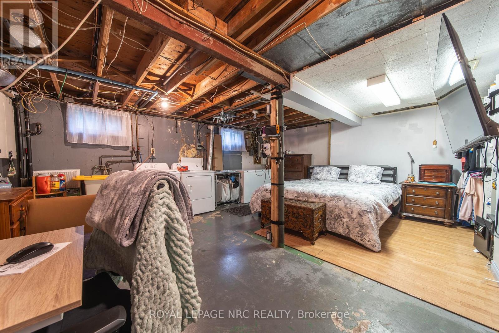 7346 Sunhaven Drive, Niagara Falls, Ontario  L2G 7E2 - Photo 22 - X12357242