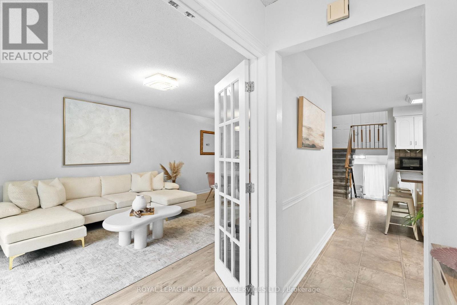 Property at 1504 KENILWORTH CRESCENT image 2