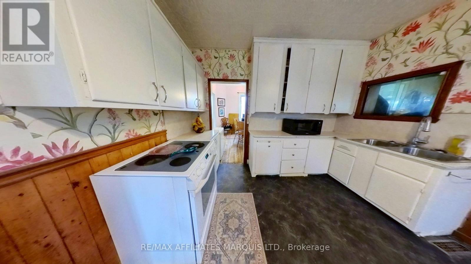 37 Main Street, South Stormont, Ontario  K0C 1Y0 - Photo 13 - X12161314