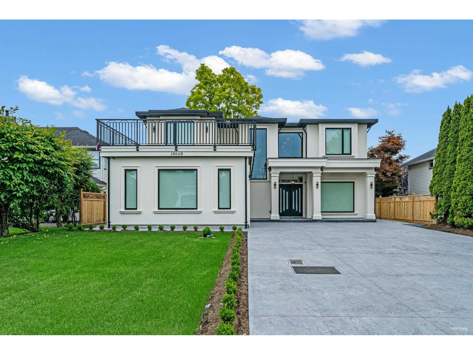 Property at 18668 56A AVENUE image 3