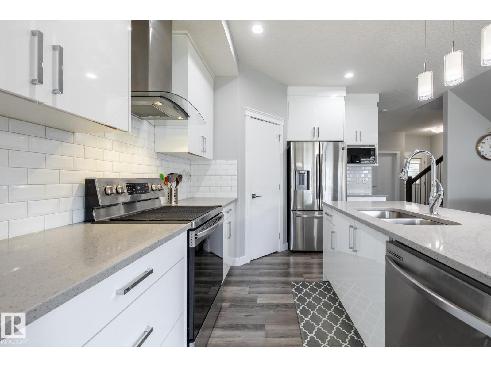 9327 Cooper Bend Bn Sw, Edmonton, Alberta  T6W 4A4 - Photo 18 - E4454040