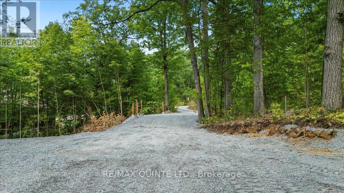 102 Attwood Lane, Frontenac (Frontenac South), Ontario  K0H 1T0 - Photo 22 - X12328476