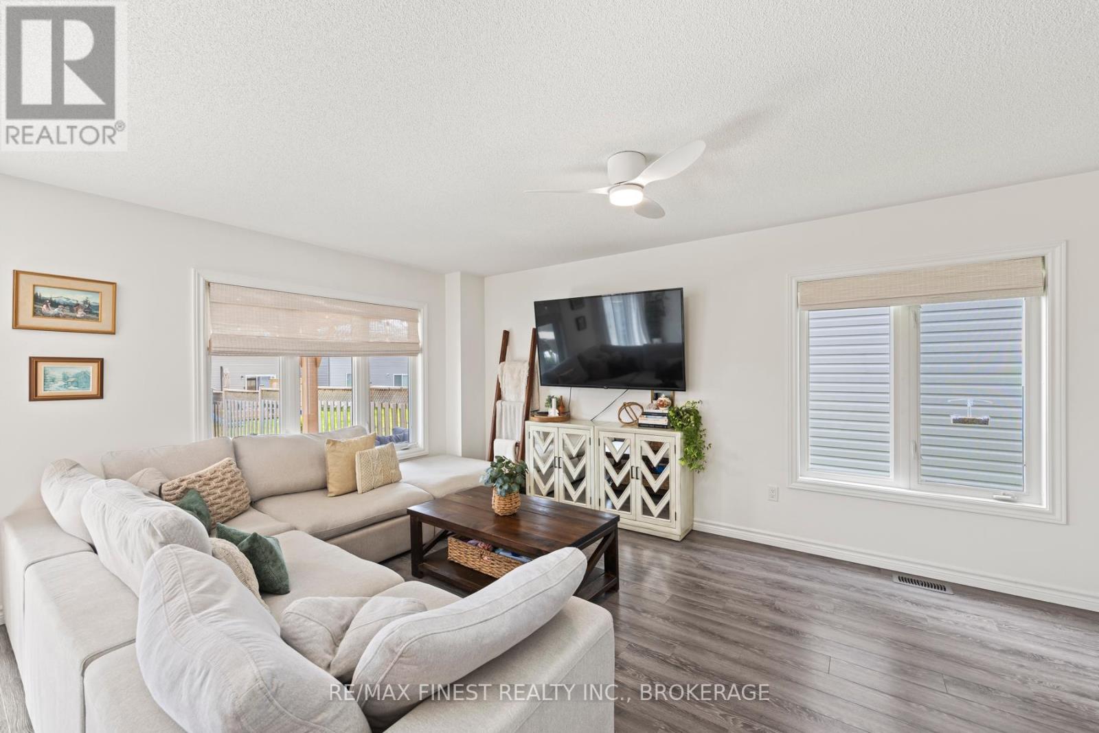 37 Brennan Crescent, Loyalist, Ontario  K0H 2H0 - Photo 13 - X12357379