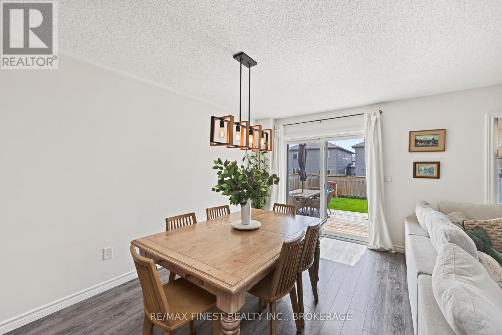 37 Brennan Crescent, Loyalist, Ontario  K0H 2H0 - Photo 15 - X12357379