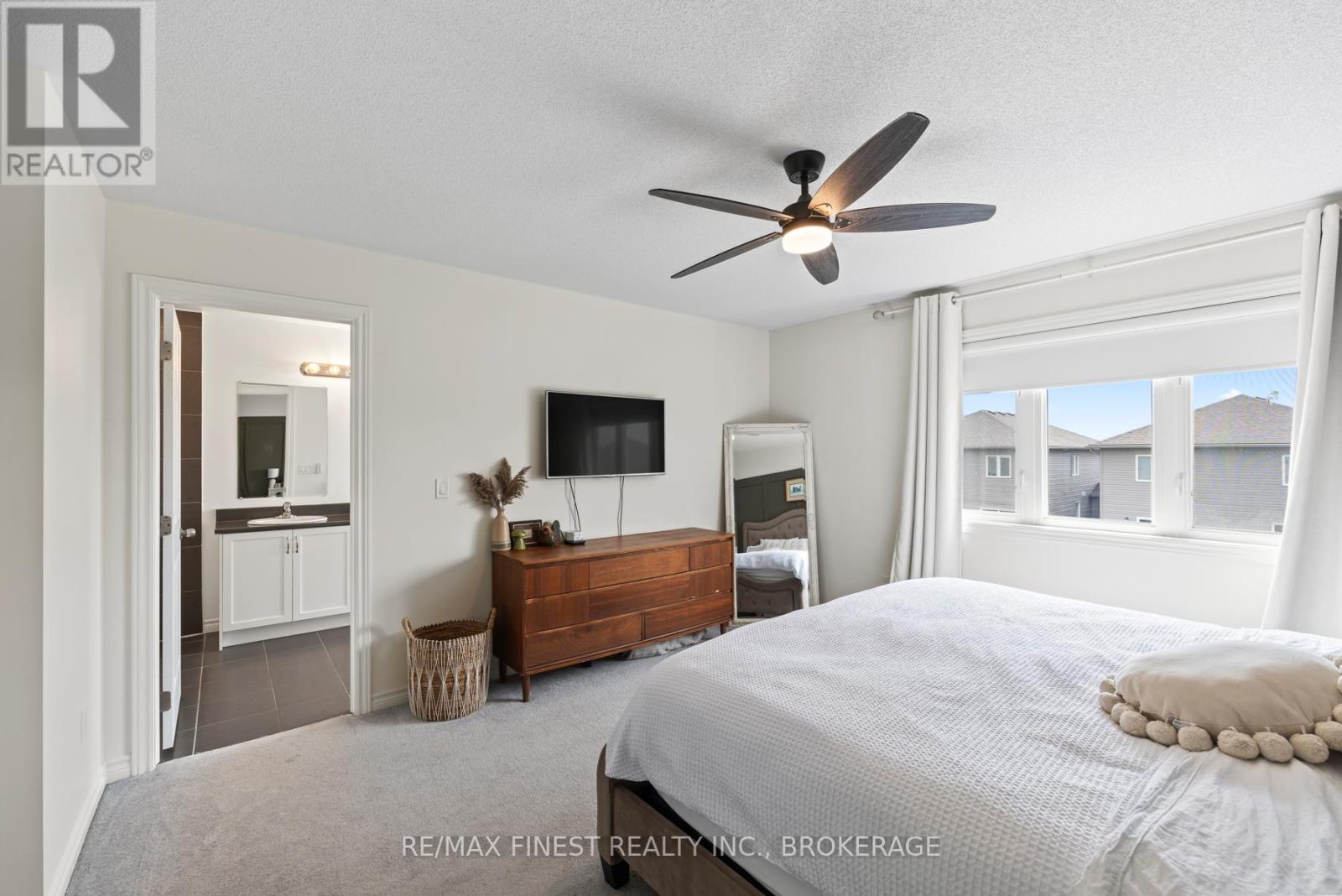 37 Brennan Crescent, Loyalist, Ontario  K0H 2H0 - Photo 24 - X12357379