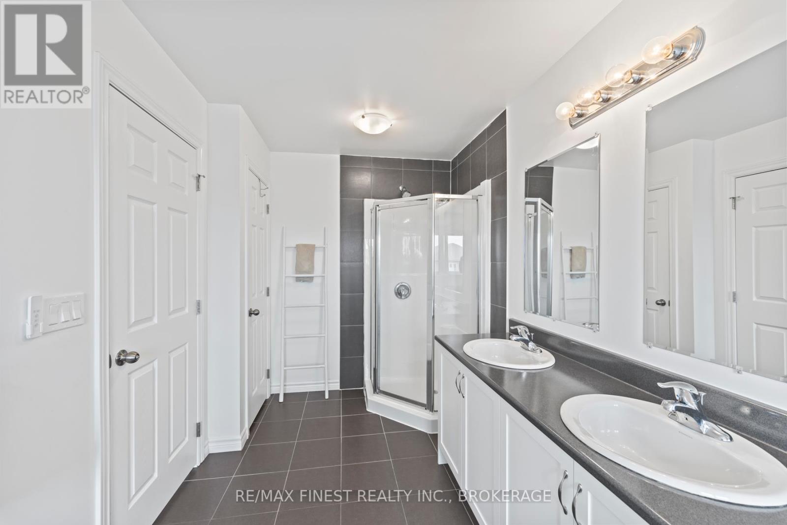 37 Brennan Crescent, Loyalist, Ontario  K0H 2H0 - Photo 29 - X12357379