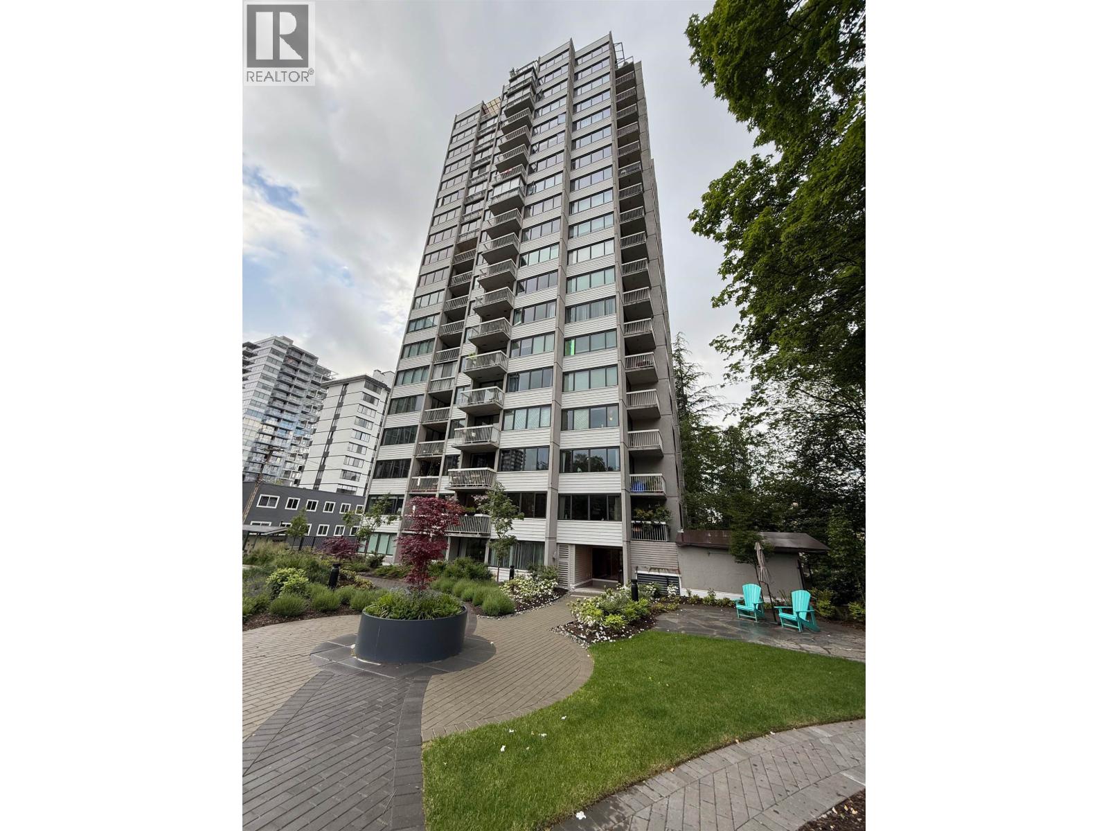 201 1740 NW COMOX STREET, Vancouver, British Columbia