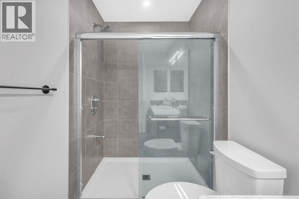 945 Midtown Avenue Sw, Airdrie, Alberta  T4B 4V8 - Photo 42 - A2250393