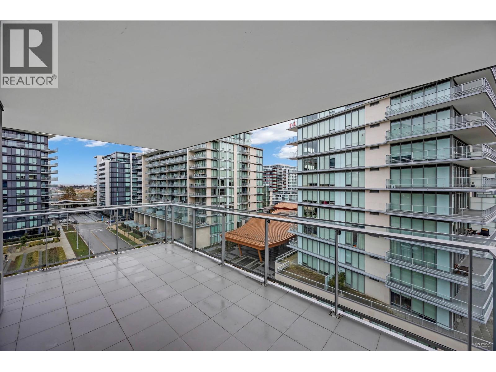 703 6611 Pearson Way, Richmond, British Columbia  V1V 0B4 - Photo 4 - R3038198