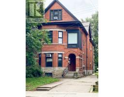 4 - 72 Walmer Road, Toronto (Annex), Ca