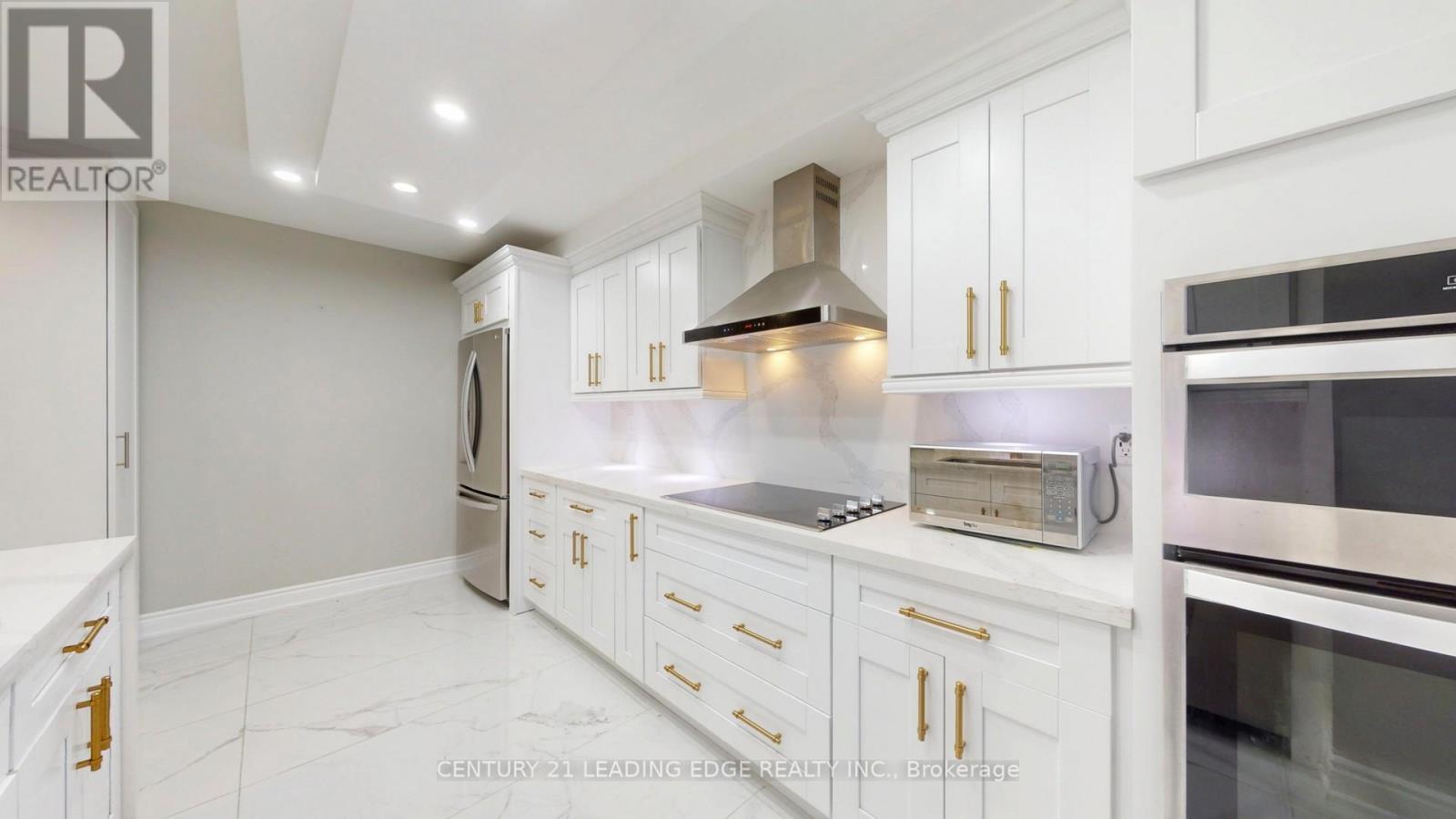 201 - 15 Mcmurrich Street, Toronto, Ontario  M5R 3M6 - Photo 13 - C12357308