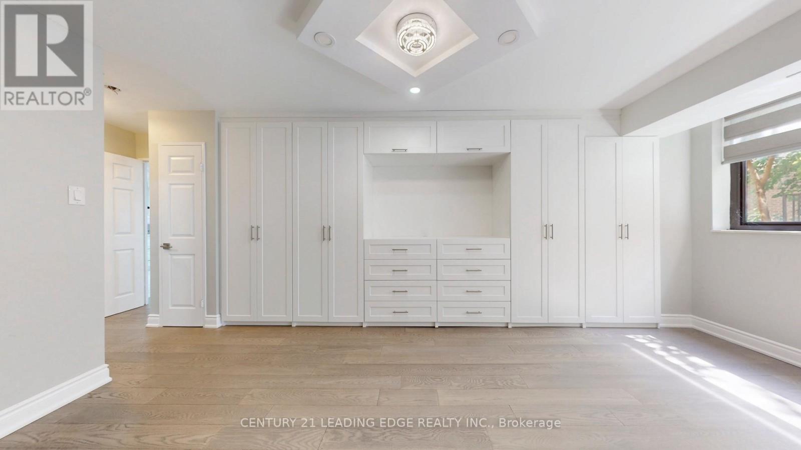 201 - 15 Mcmurrich Street, Toronto, Ontario  M5R 3M6 - Photo 21 - C12357308