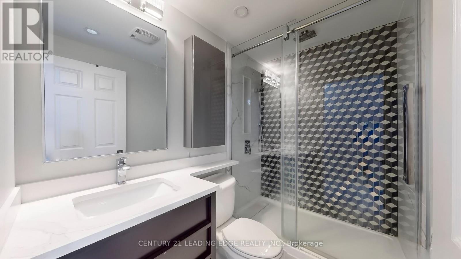 201 - 15 Mcmurrich Street, Toronto, Ontario  M5R 3M6 - Photo 31 - C12357308