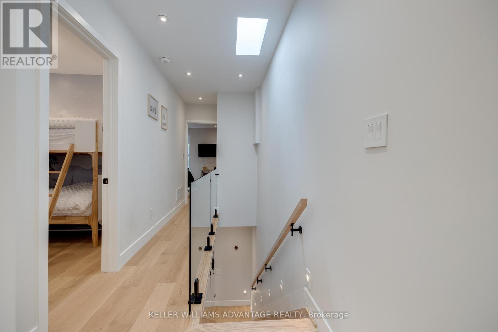 56 Foxley Street, Toronto (Trinity-Bellwoods), Ontario  M6J 1R2 - Photo 11 - C12357309