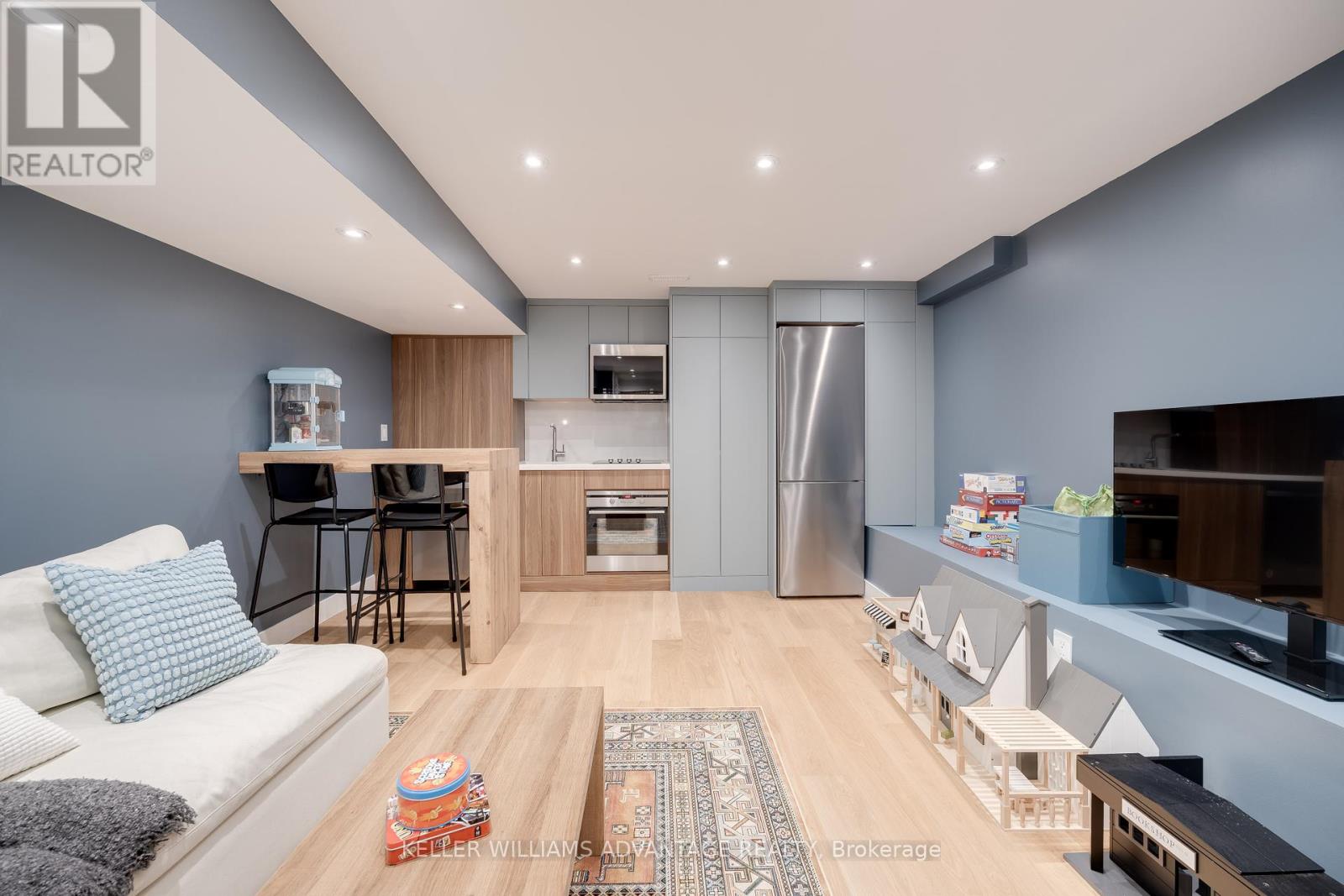 56 Foxley Street, Toronto (Trinity-Bellwoods), Ontario  M6J 1R2 - Photo 22 - C12357309