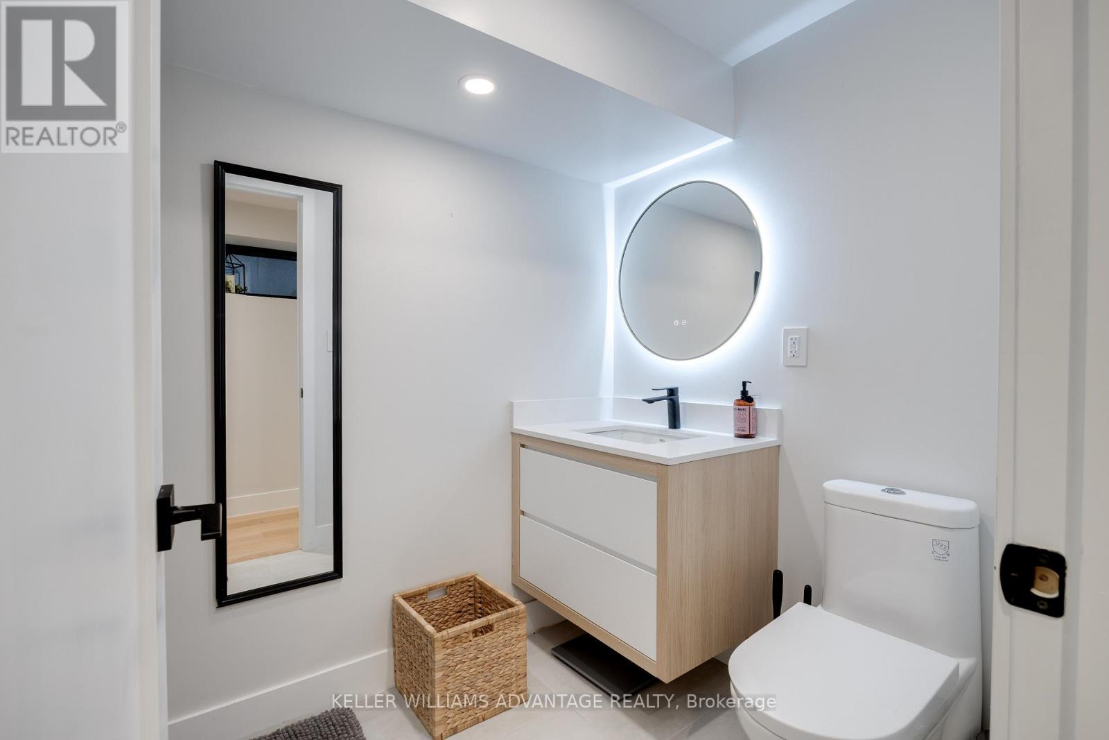 56 Foxley Street, Toronto (Trinity-Bellwoods), Ontario  M6J 1R2 - Photo 26 - C12357309