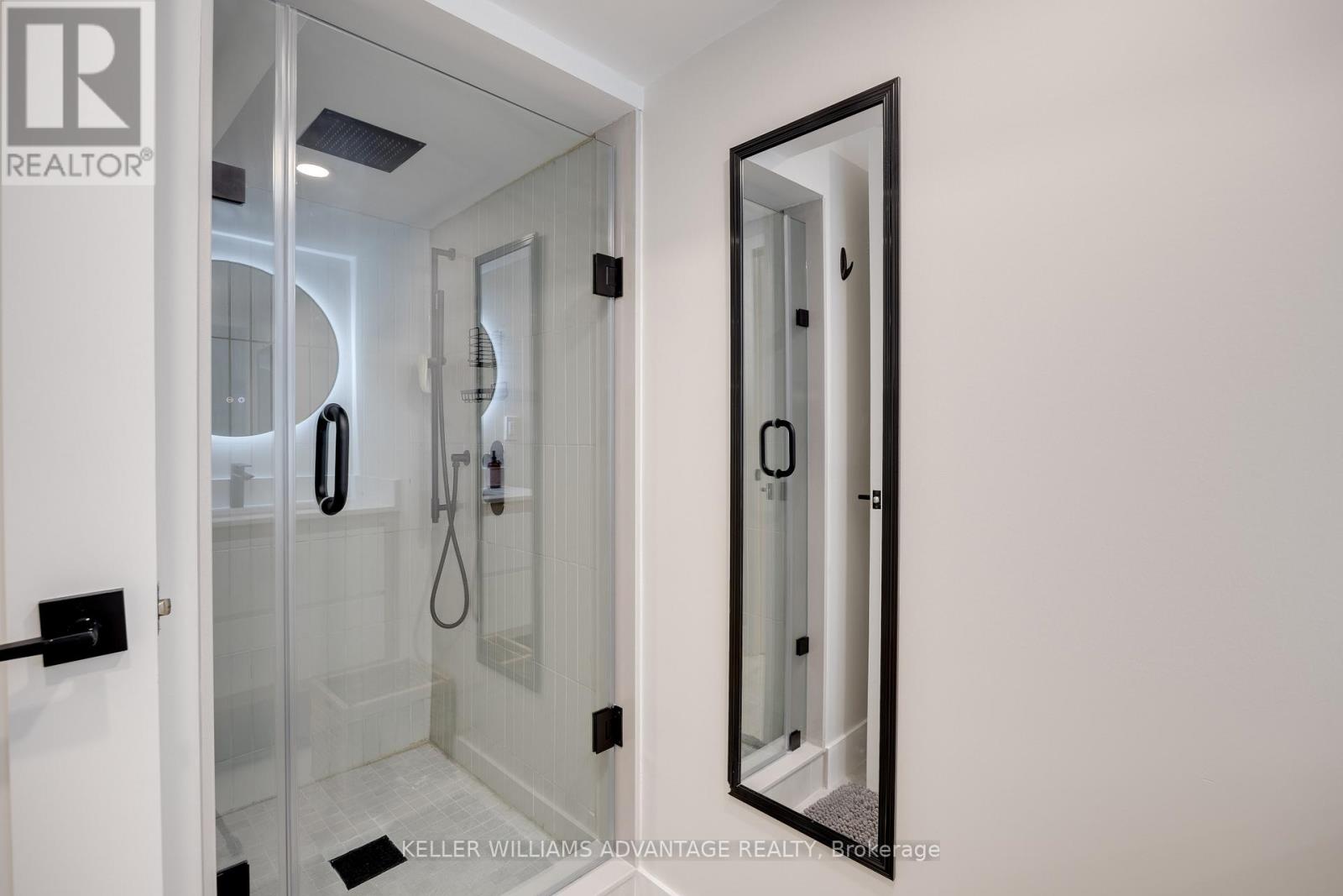 56 Foxley Street, Toronto (Trinity-Bellwoods), Ontario  M6J 1R2 - Photo 27 - C12357309