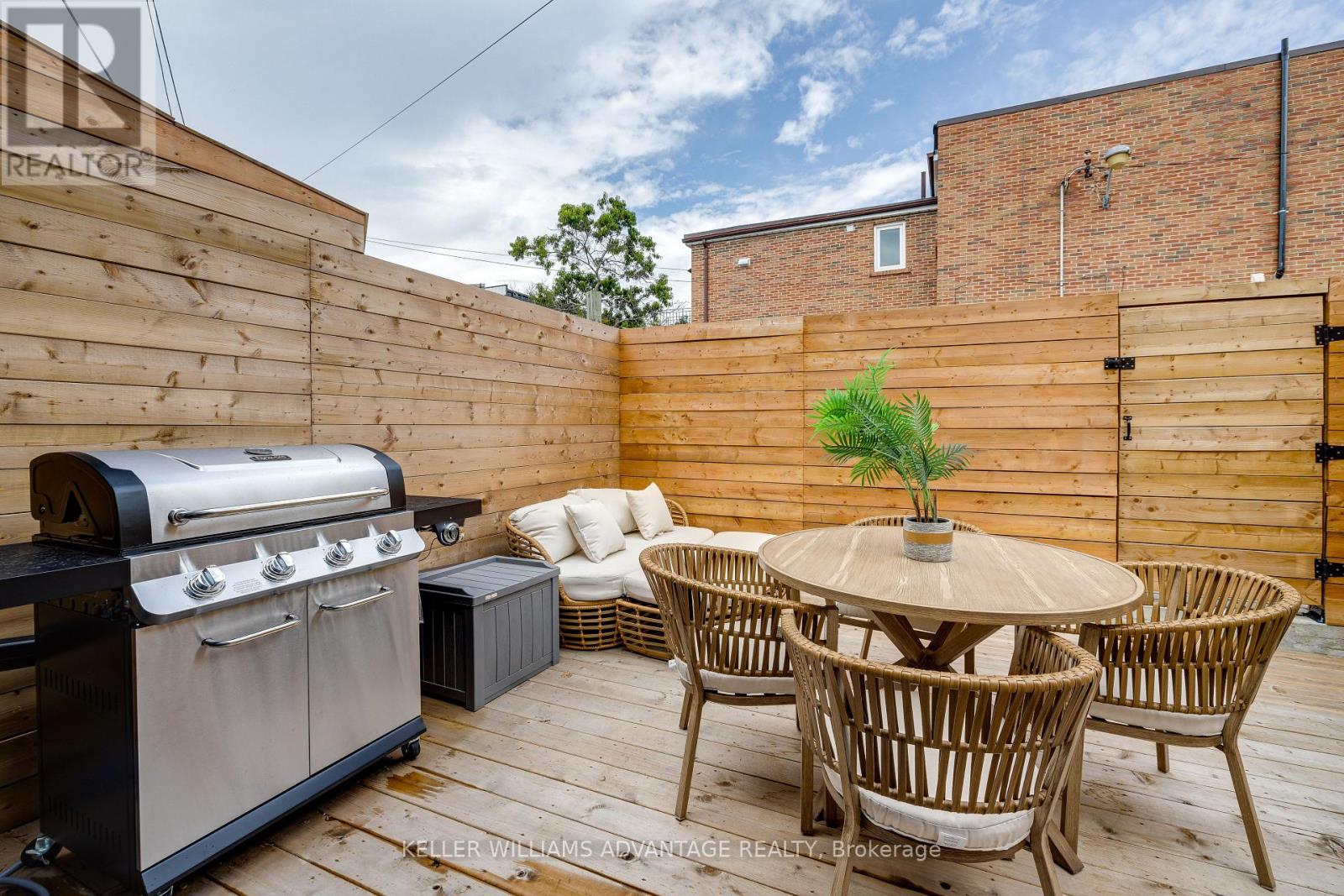 56 Foxley Street, Toronto (Trinity-Bellwoods), Ontario  M6J 1R2 - Photo 31 - C12357309