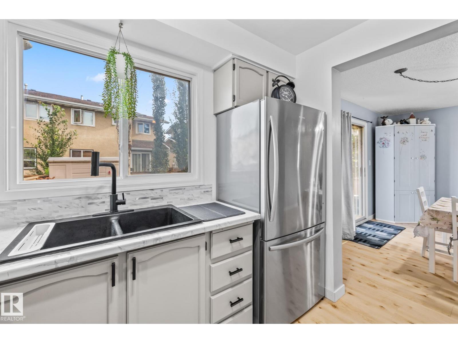 10940 Beaumaris Rd Nw, Edmonton, Alberta  T5X 1Z6 - Photo 18 - E4454050