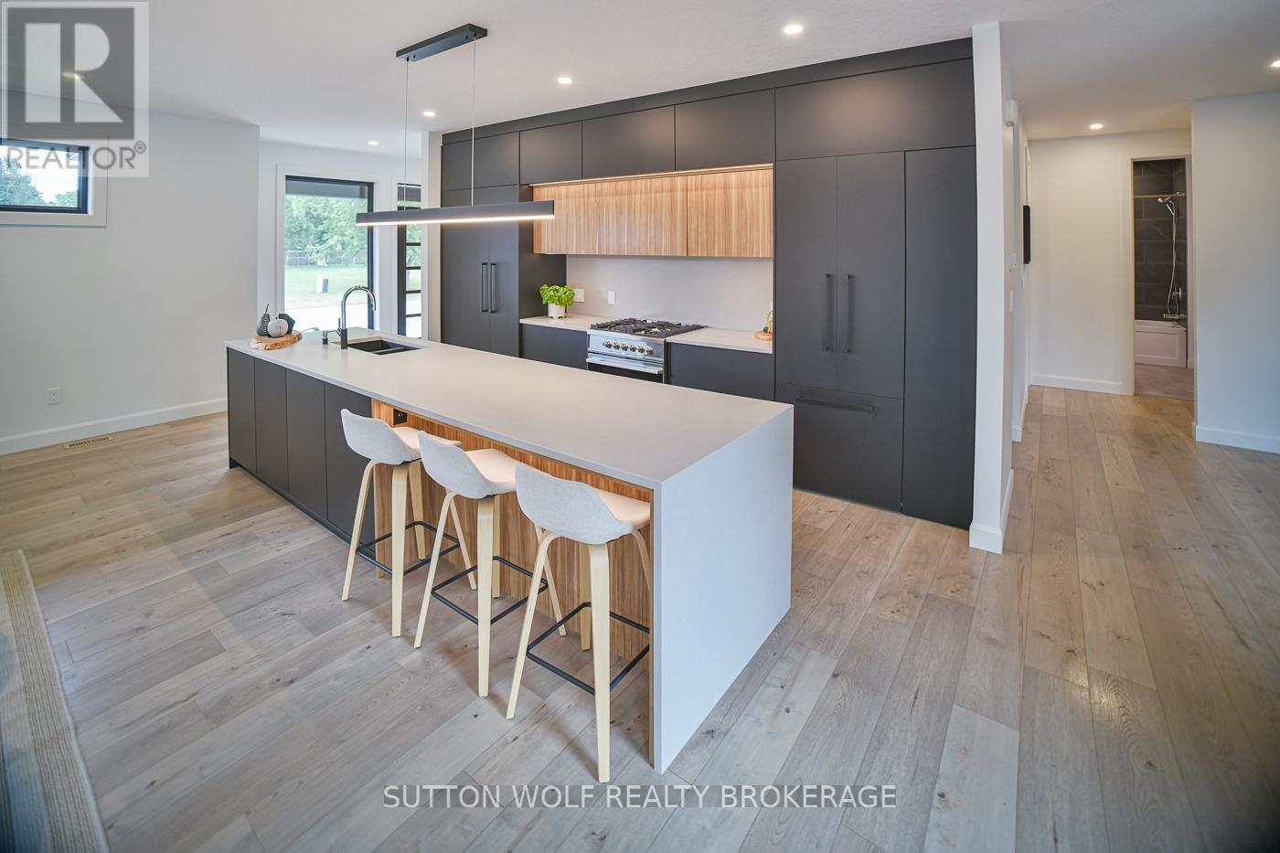 65 Park Avenue, East Zorra-Tavistock, Ontario  N0J 1M0 - Photo 14 - X12357277