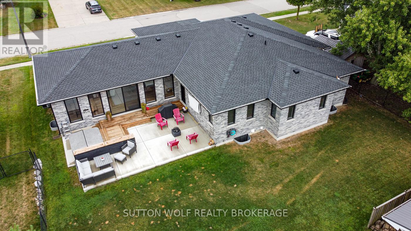65 Park Avenue, East Zorra-Tavistock, Ontario  N0J 1M0 - Photo 41 - X12357277