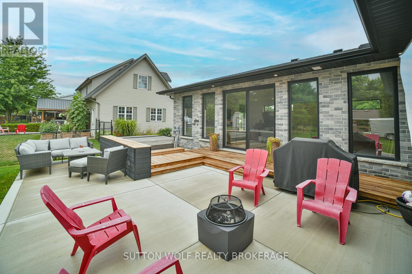 65 Park Avenue, East Zorra-Tavistock, Ontario  N0J 1M0 - Photo 42 - X12357277
