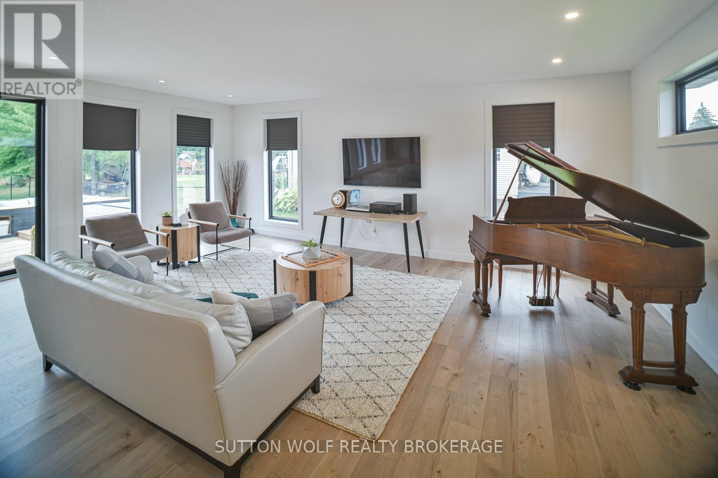65 Park Avenue, East Zorra-Tavistock, Ontario  N0J 1M0 - Photo 6 - X12357277