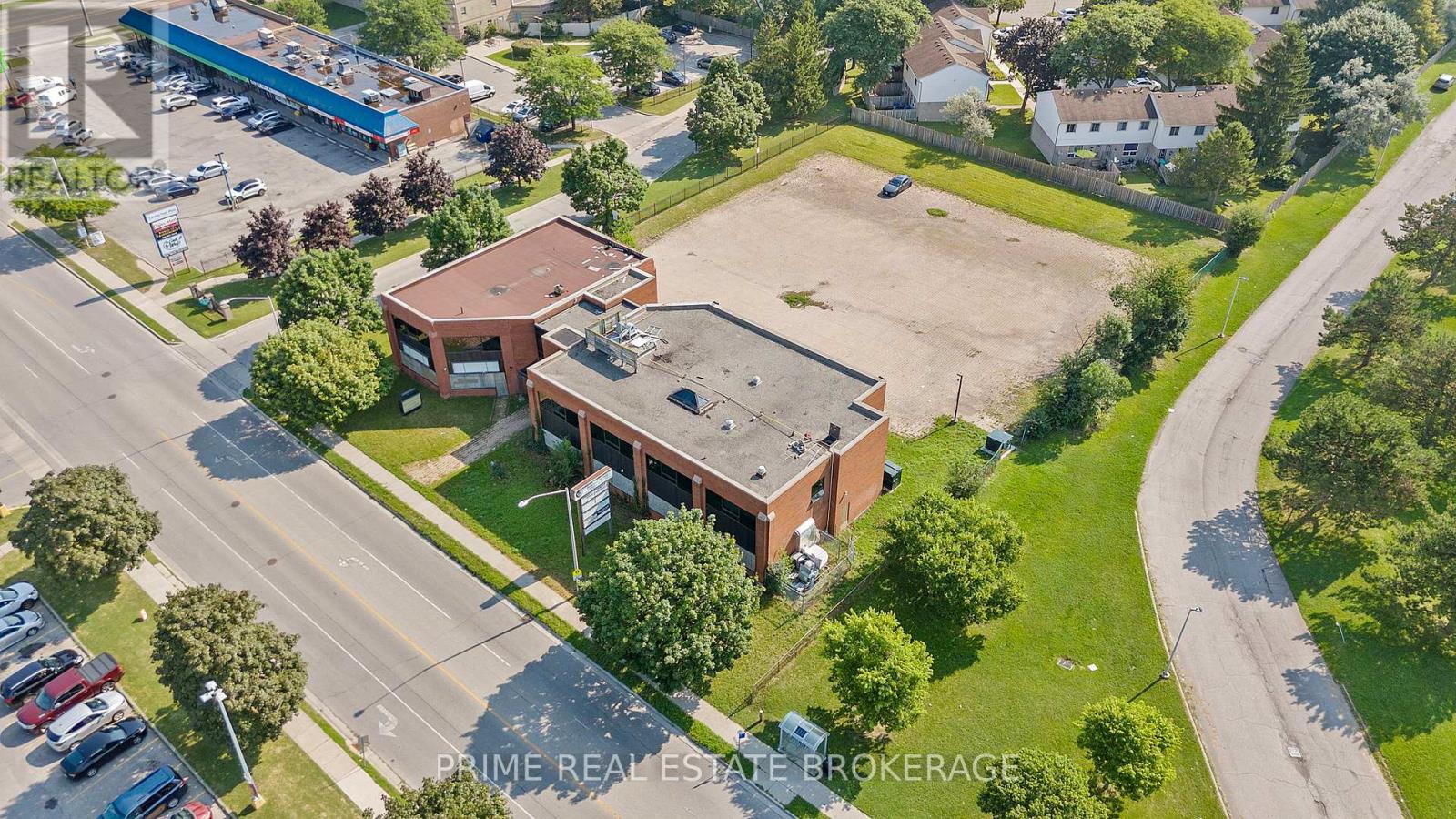 1408 Ernest Avenue, London South, Ontario  N6E 3B2 - Photo 8 - X12353331