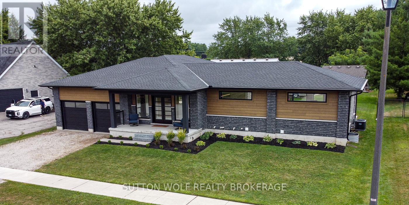 65 Park Avenue, East Zorra-Tavistock, Ontario  N0J 1M0 - Photo 3 - X12357277