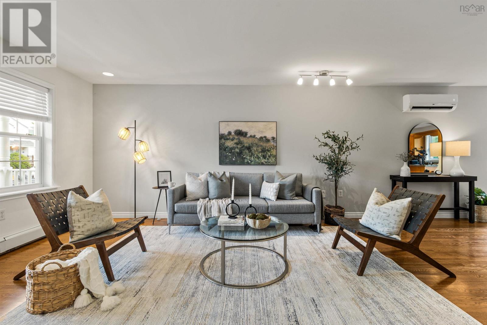 Property at 332 Oceanview Drive image 4