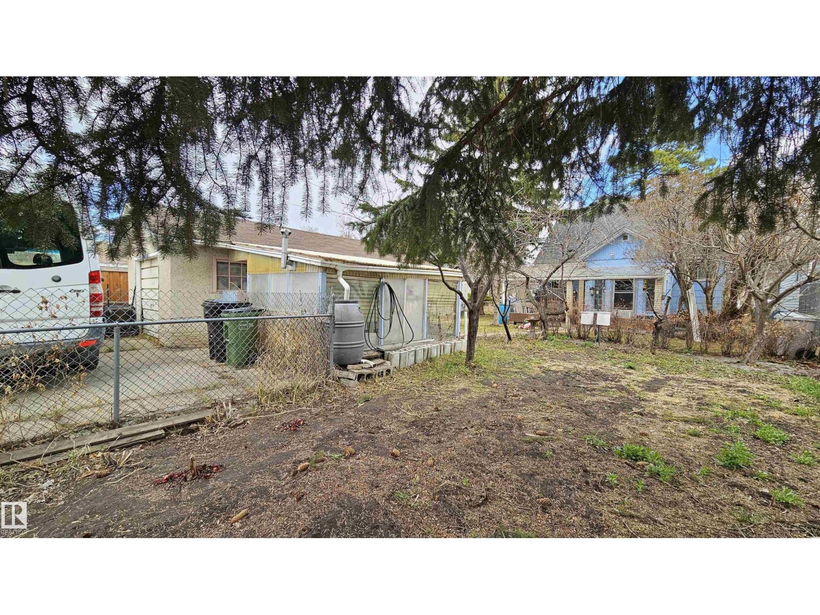 11512 86 St Nw, Edmonton, Alberta  T5B 3J5 - Photo 10 - E4453684