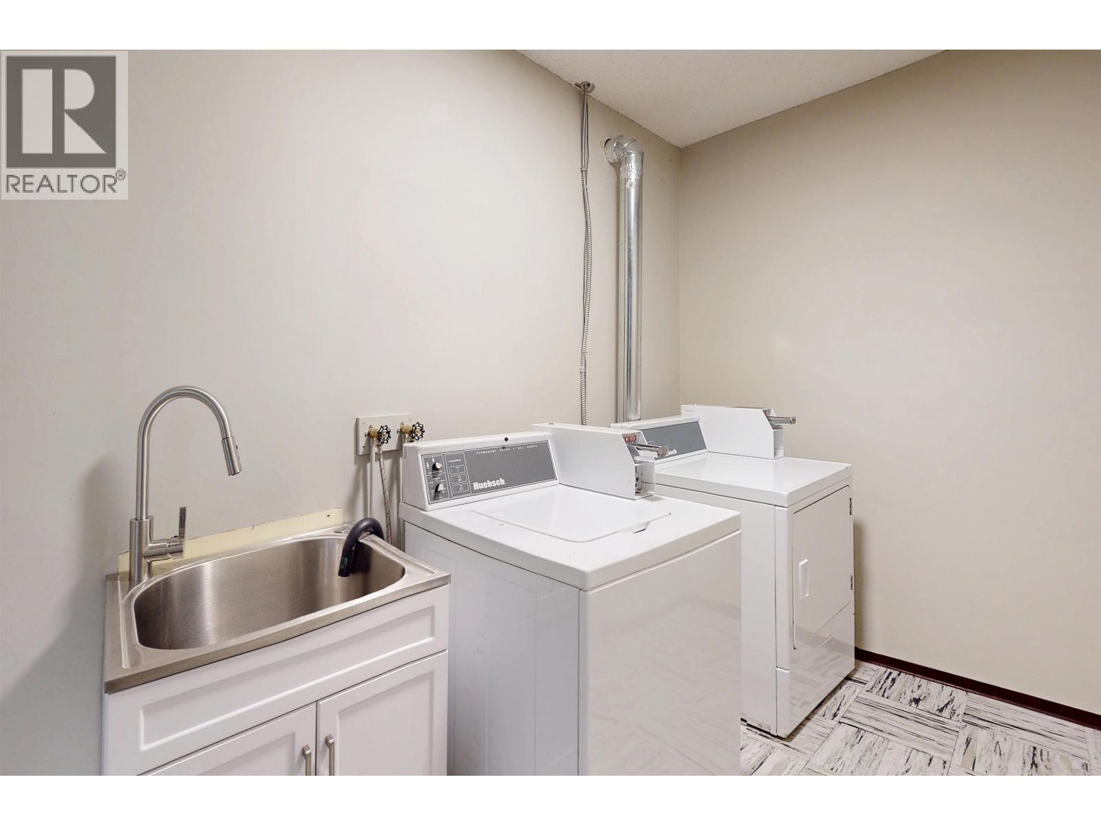 211 2109 Whistler Road, Whistler, British Columbia  V8E 0A6 - Photo 16 - R3012647
