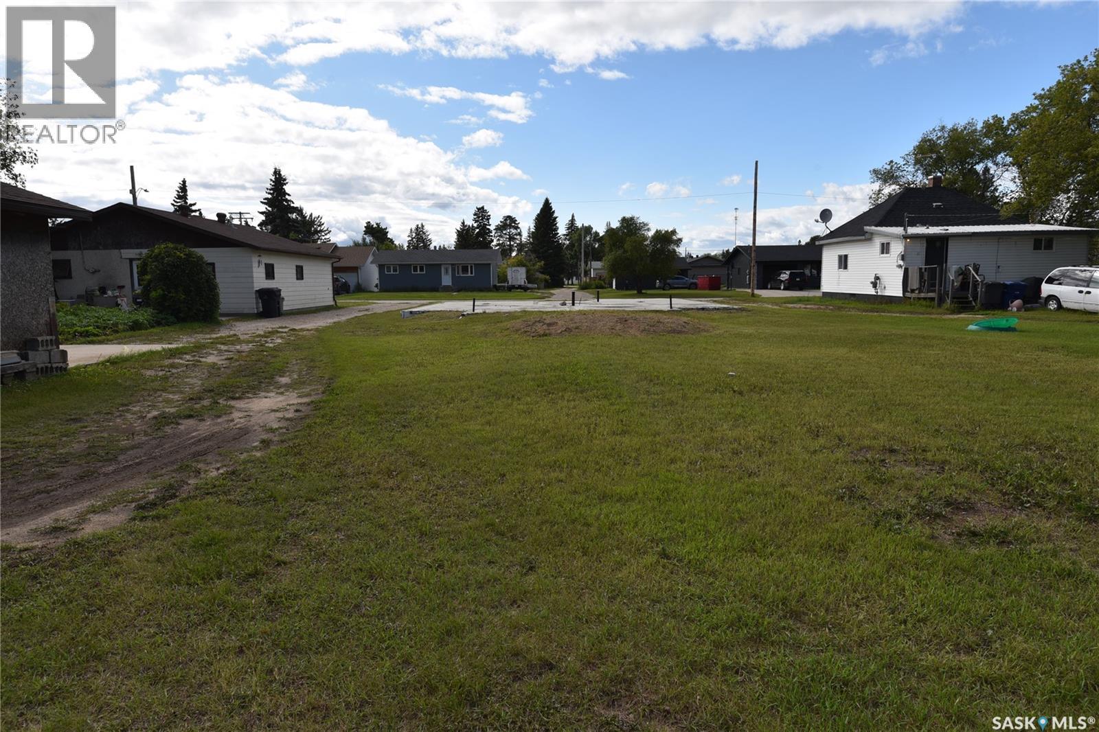 115 3rd Street N, Nipawin, Saskatchewan  S0E 1E0 - Photo 6 - SK016270