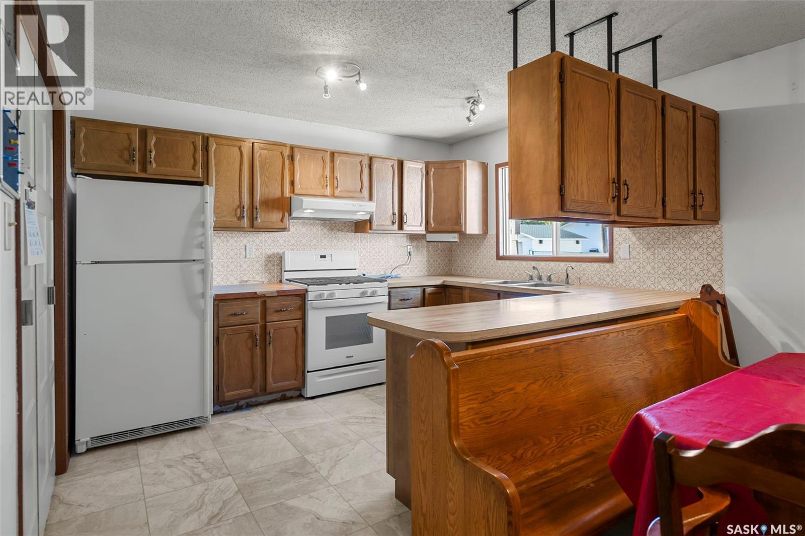 203 1st Avenue N, Harris, Saskatchewan  S0L 1K0 - Photo 10 - SK016240