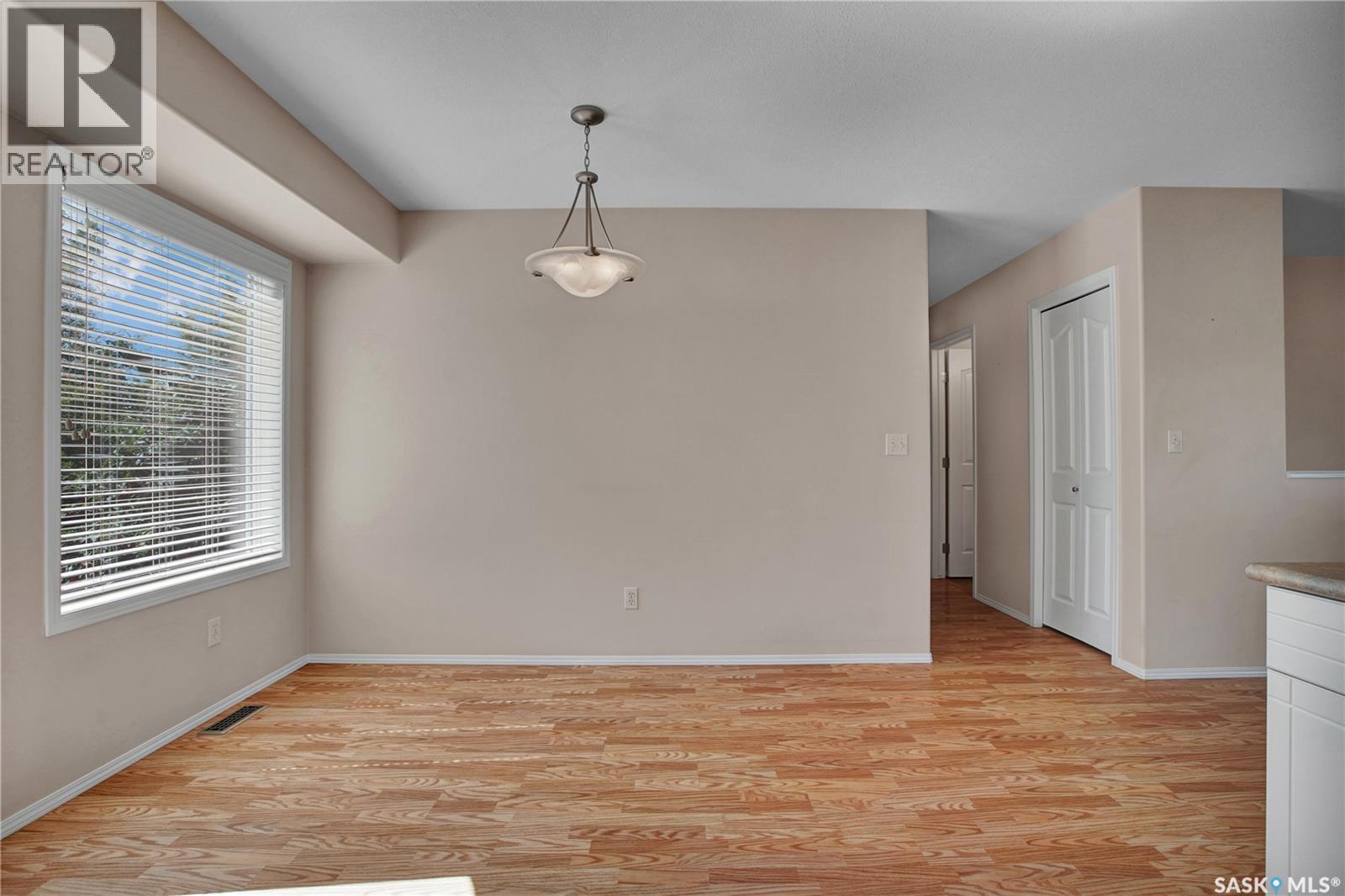 522 Kerr Road, Saskatoon, Saskatchewan  S7N 4V3 - Photo 4 - SK016204