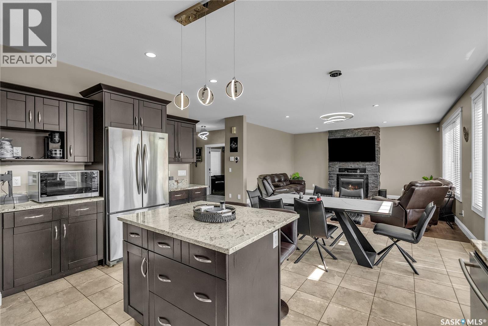 715 Beechdale Way, Saskatoon, Saskatchewan  S7V 0A5 - Photo 10 - SK016165