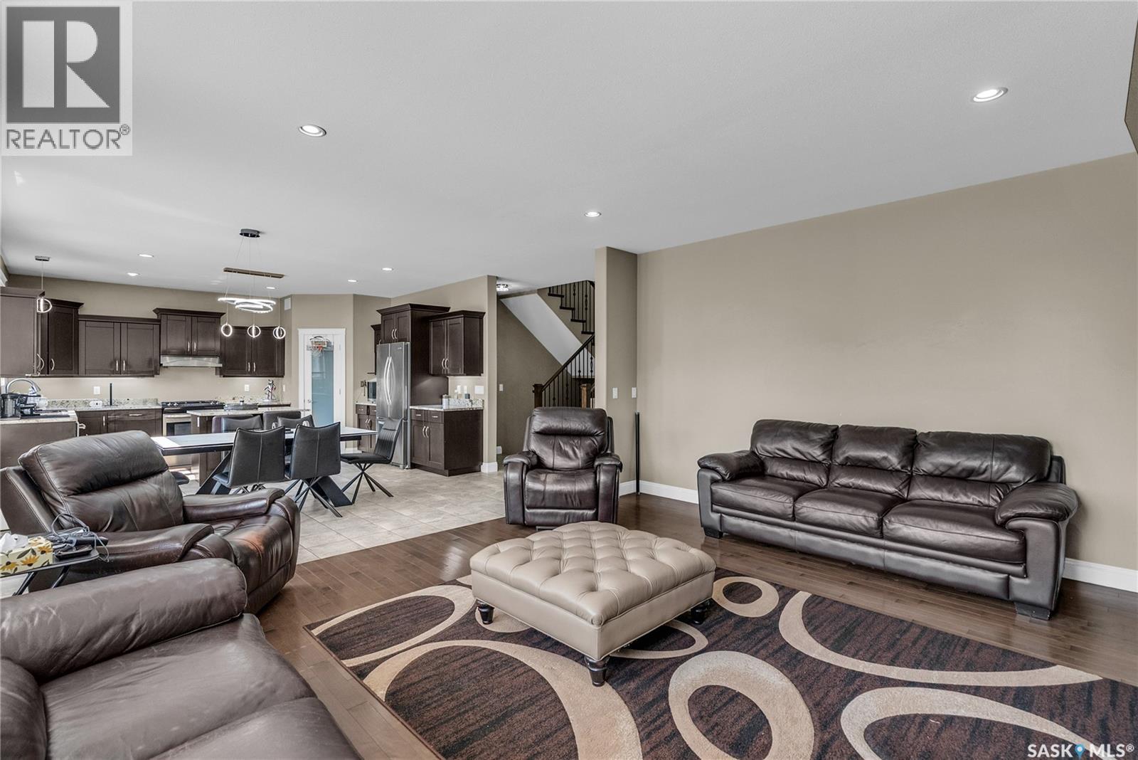 715 Beechdale Way, Saskatoon, Saskatchewan  S7V 0A5 - Photo 15 - SK016165