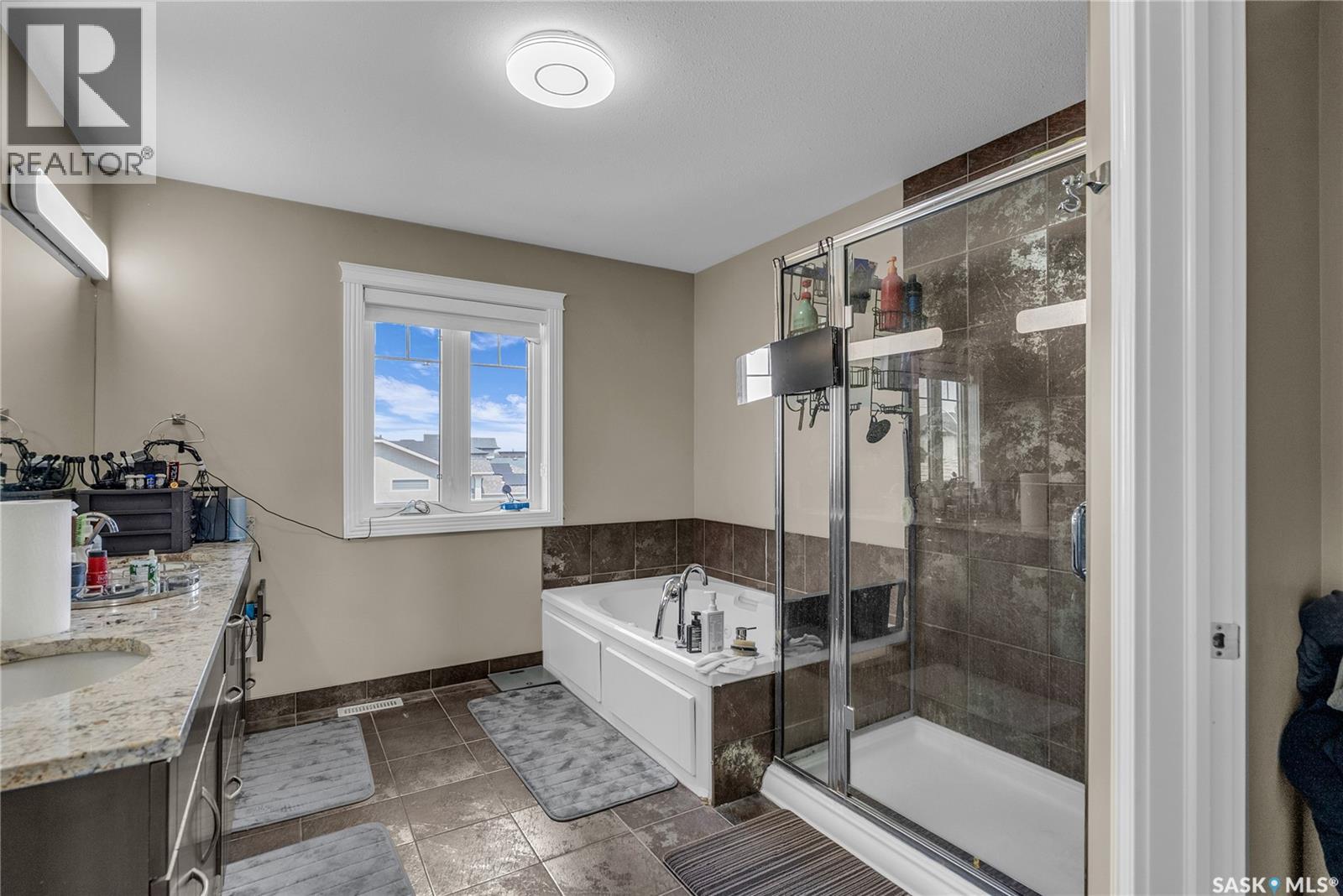 715 Beechdale Way, Saskatoon, Saskatchewan  S7V 0A5 - Photo 23 - SK016165