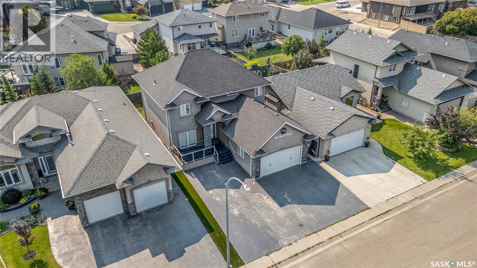 715 Beechdale Way, Saskatoon, Saskatchewan  S7V 0A5 - Photo 39 - SK016165