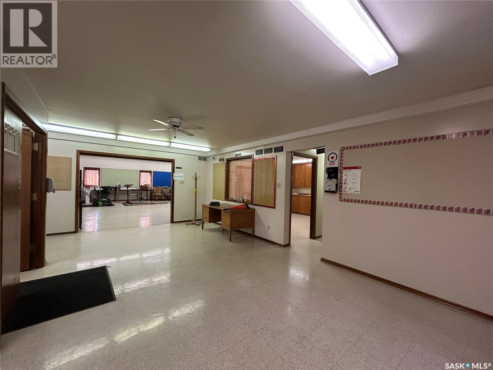 27 Hochelaga Street W, Moose Jaw, Saskatchewan  S6H 2E9 - Photo 15 - SK016145