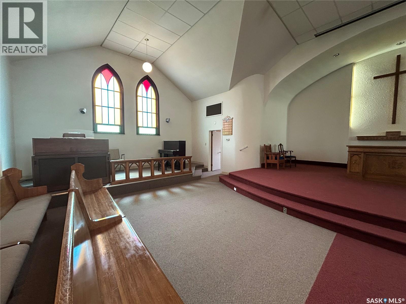 27 Hochelaga Street W, Moose Jaw, Saskatchewan  S6H 2E9 - Photo 24 - SK016145