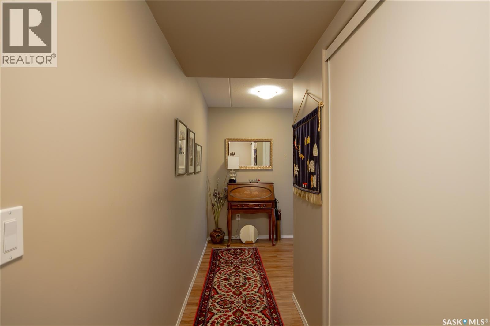 204 2 18th Street E, Battleford, Saskatchewan  S0M 0E0 - Photo 2 - SK016045