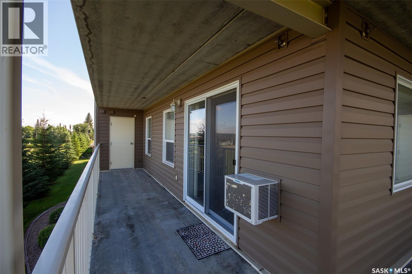 204 2 18th Street E, Battleford, Saskatchewan  S0M 0E0 - Photo 22 - SK016045