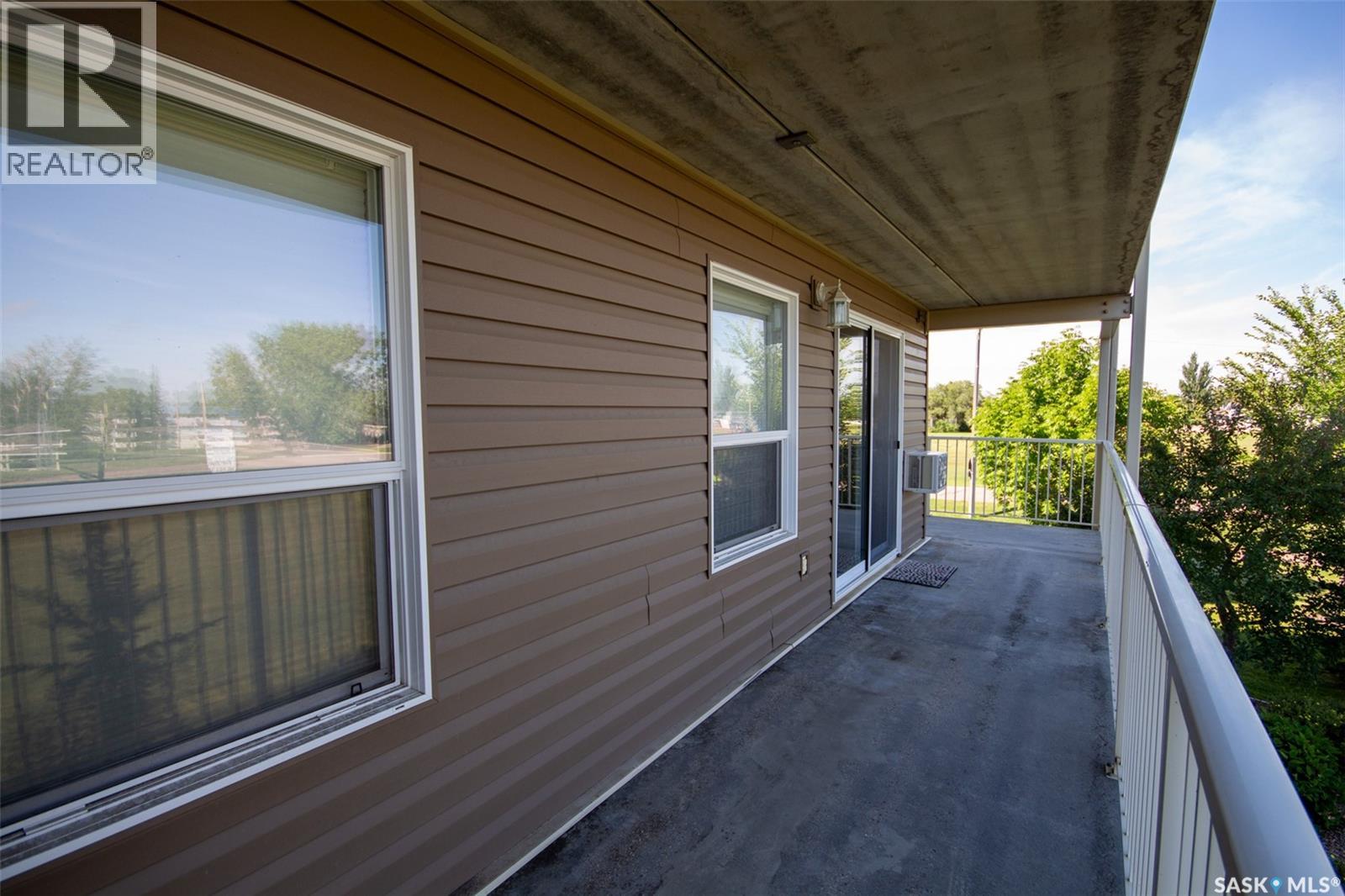 204 2 18th Street E, Battleford, Saskatchewan  S0M 0E0 - Photo 23 - SK016045