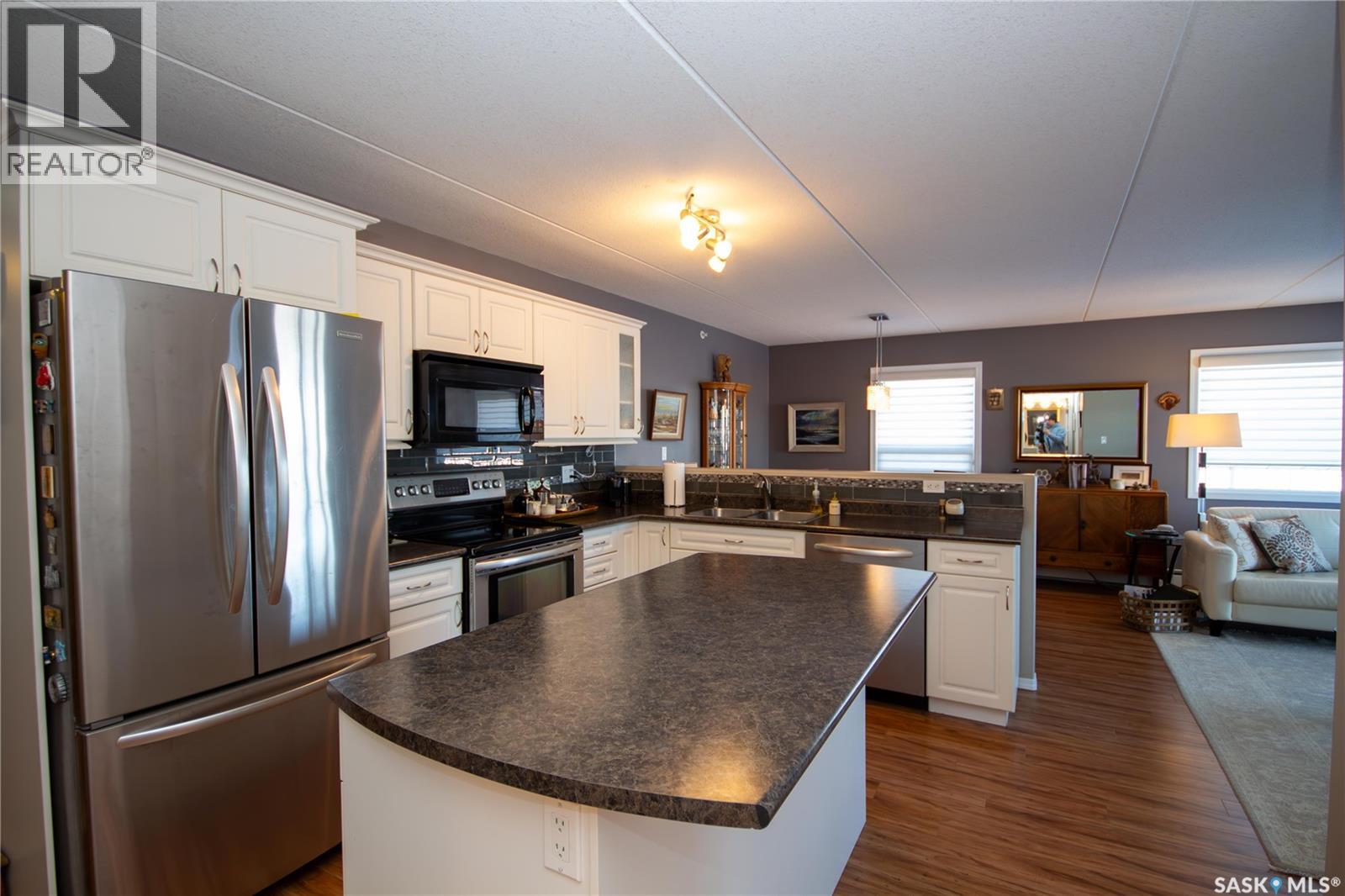 204 2 18th Street E, Battleford, Saskatchewan  S0M 0E0 - Photo 5 - SK016045