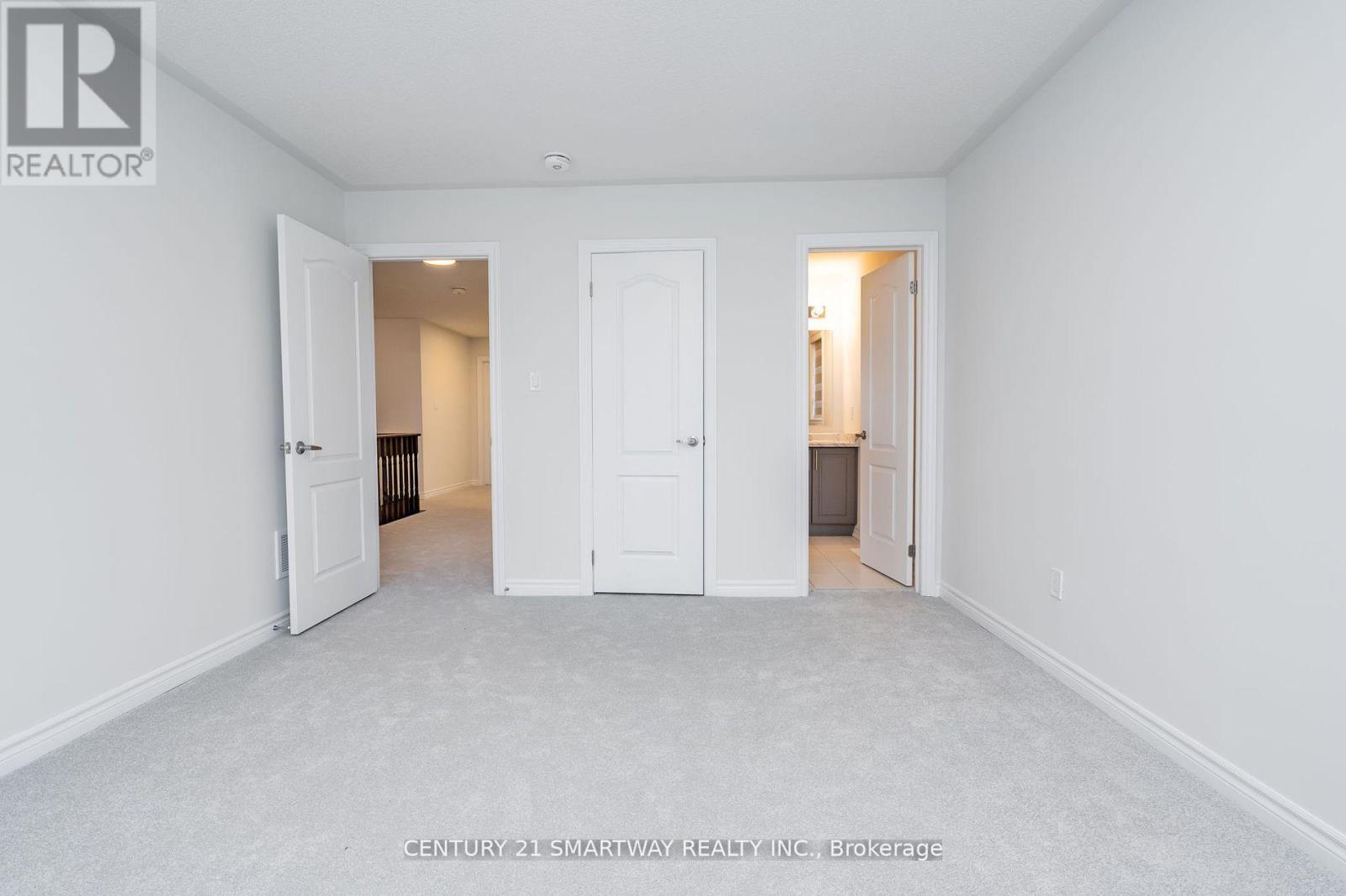 26 Huntsworth Avenue, Thorold, Ontario  L2V 5G7 - Photo 28 - X12357266