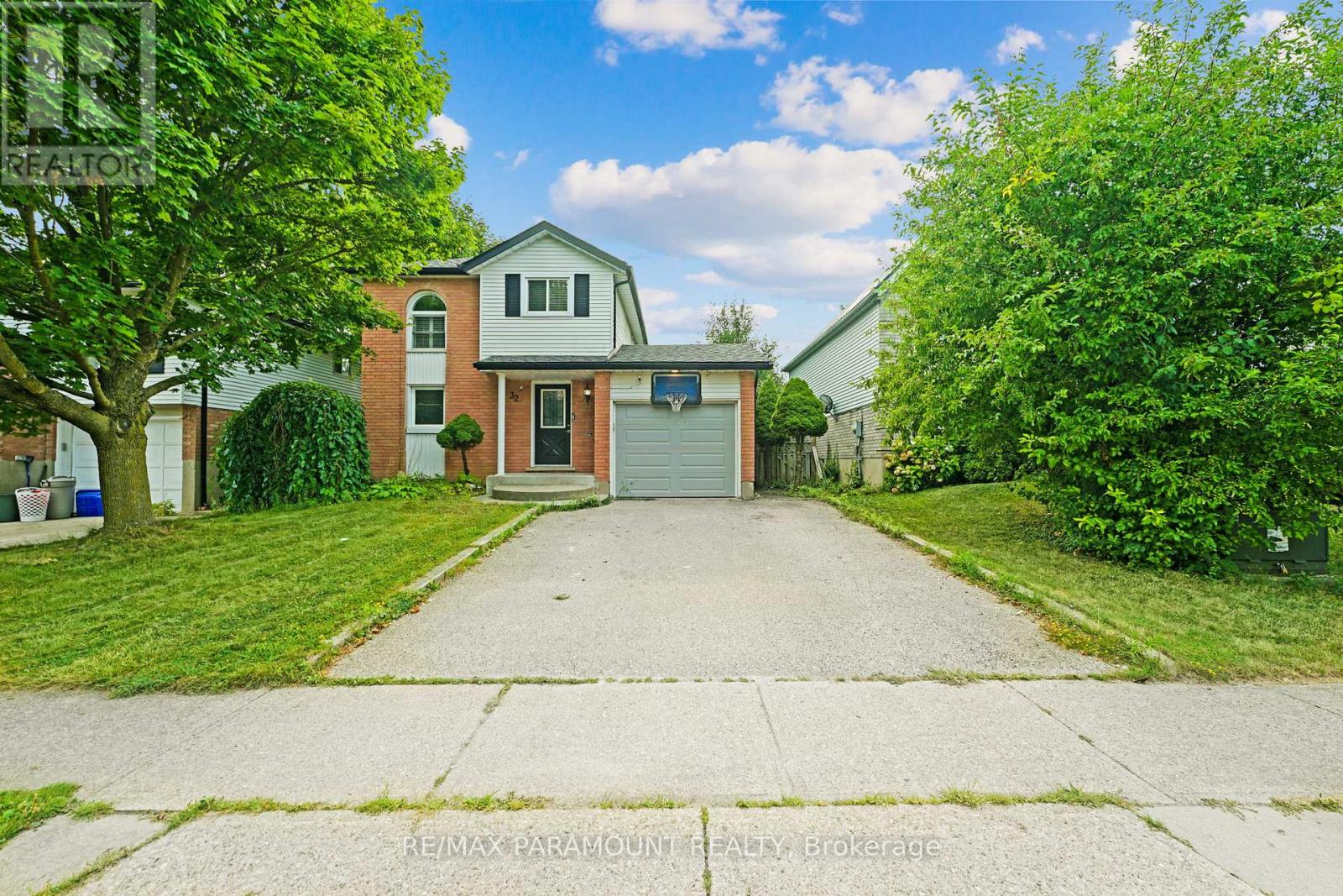 32 Enfield Drive, Cambridge, Ontario  N1P 1A5 - Photo 1 - X12357307