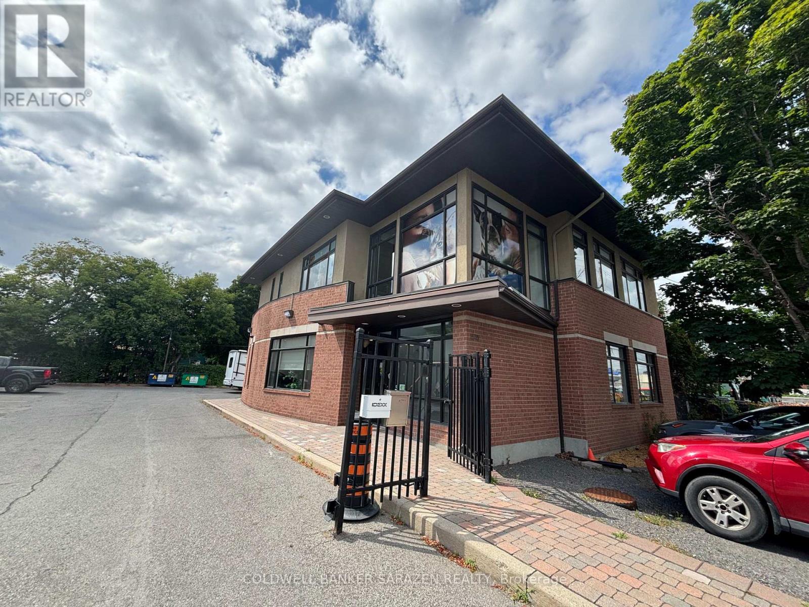 200 - 878 BOYD AVENUE, Ottawa, Ontario